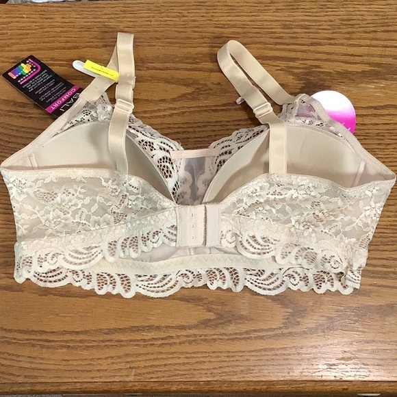 Bali Comfort - latte lift Bra - Medium - New! - Picture 4 of 7